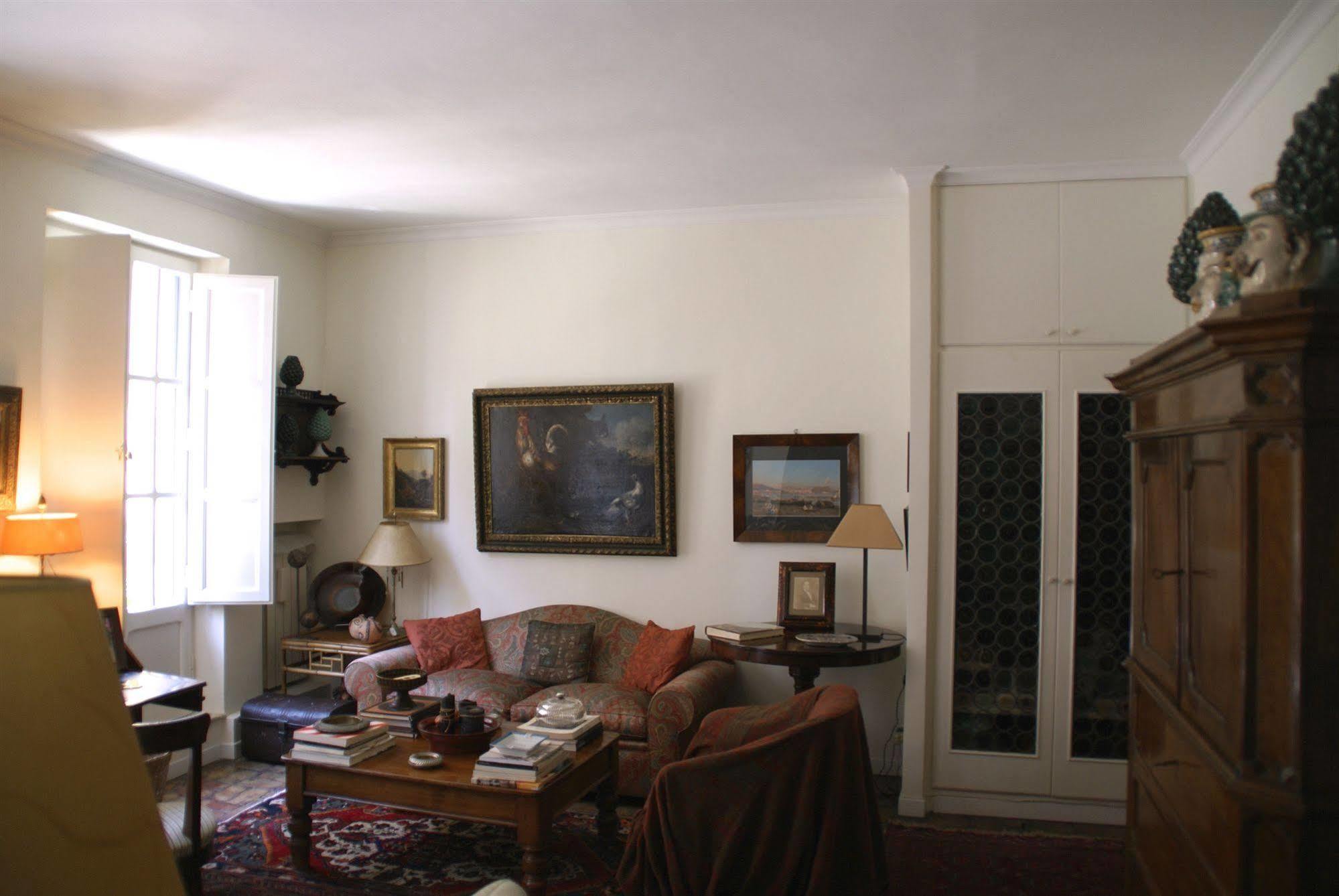 B&B Casa De Luca A Campo De Fiori 로마 외부 사진